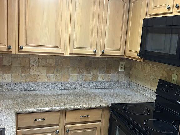 5th image of 1101 SW 122nd Ave APT 107