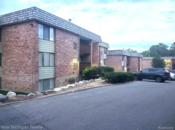 2142 Pauline Blvd APT 203, Ann Arbor, MI 48103