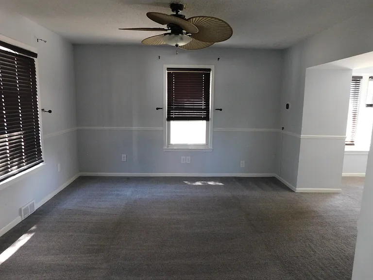 405 N Washington Ave — Photo 7