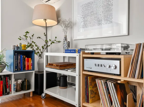 649 De Kalb Avenue image 11 of 29