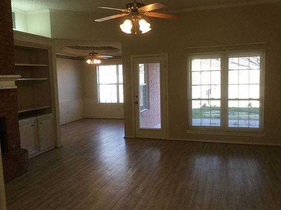 3rd image of 1013 Kirby Ave