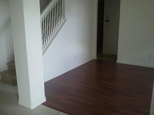 5th image of 222 Hunt St