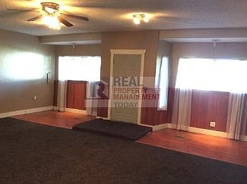 4th image of 17923 52nd Ave E #A