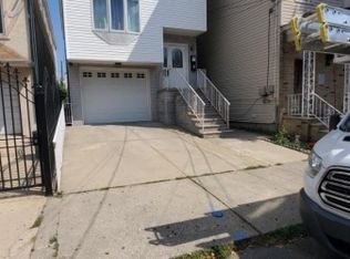 83 Chambers St, Newark, NJ 07105