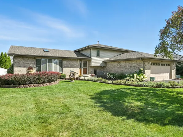 8112 161st Pl, Tinley Park, IL 60477