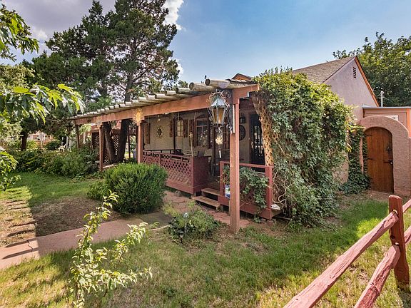 3rd image of 1518 S Beverly Dr
