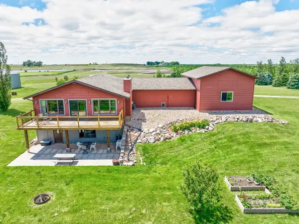 1981 170th St, Spirit Lake, IA 51360