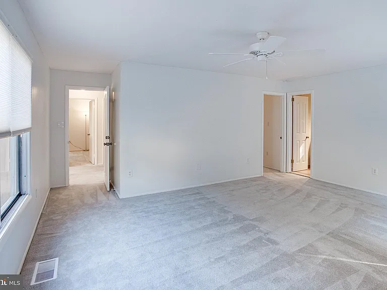 12303 Mulberry Ct — Photo 37