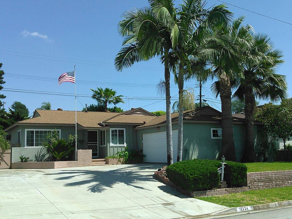 1st image of 12224 Hillwood Dr