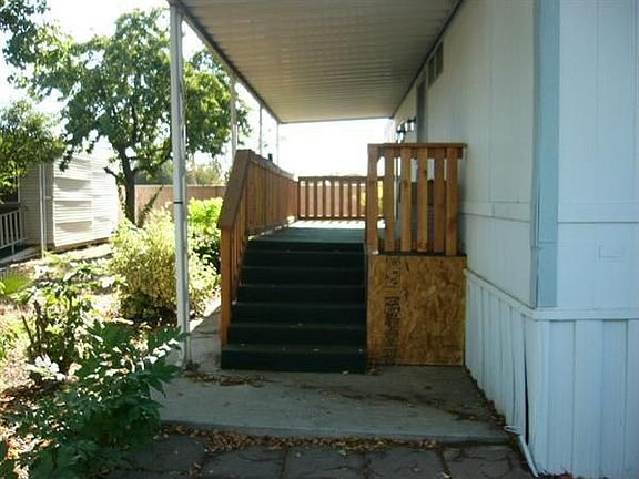 2nd image of 2740 W Olive Ave Space 10