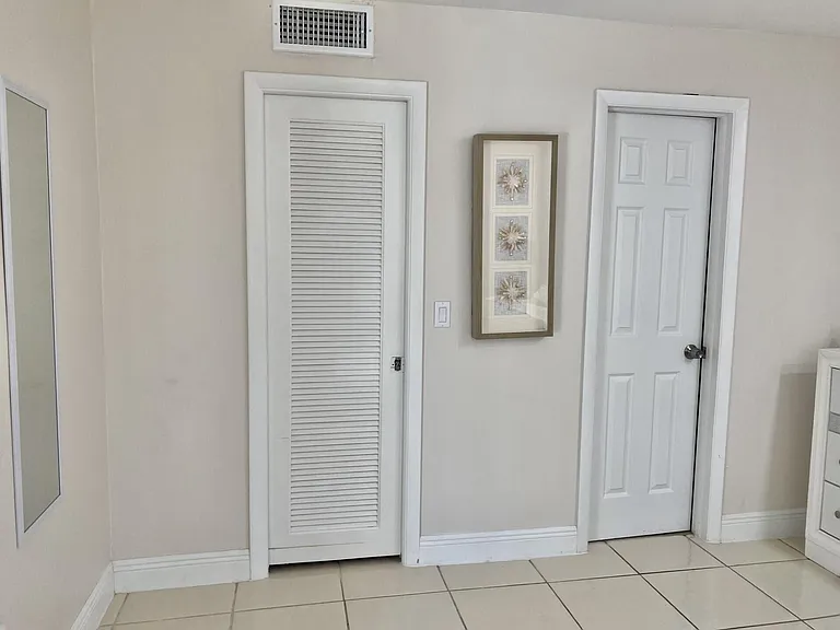 4501 Fountains Dr S #106 — Photo 24