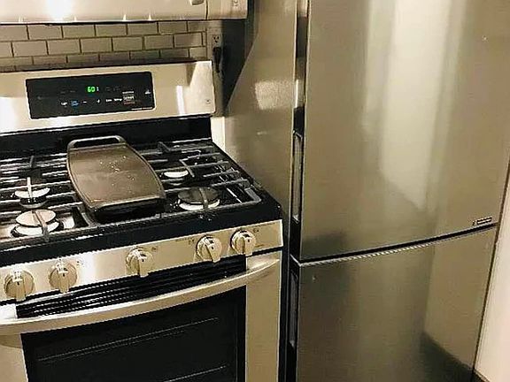 3rd image of 1 Wall Street Ct APT 403