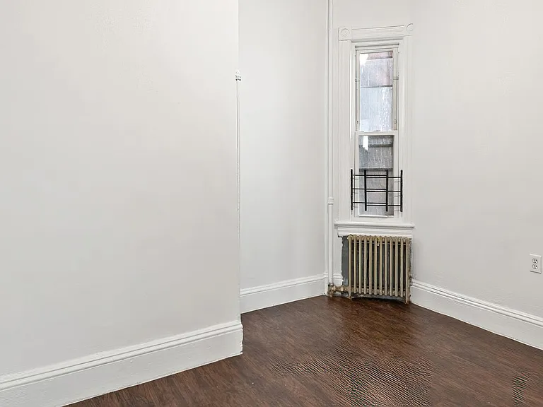 39 Victor St #2 — Photo 7