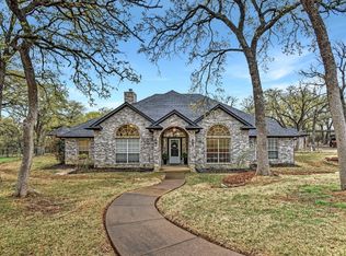 1030 Yvonne Dr, Joshua, TX 76058