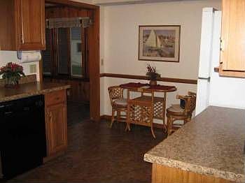 5th image of 2655 Canal Dr