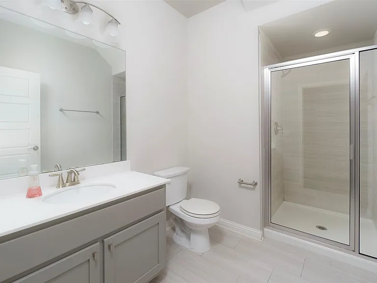 13800 Lyndhurst St #191 — Photo 9