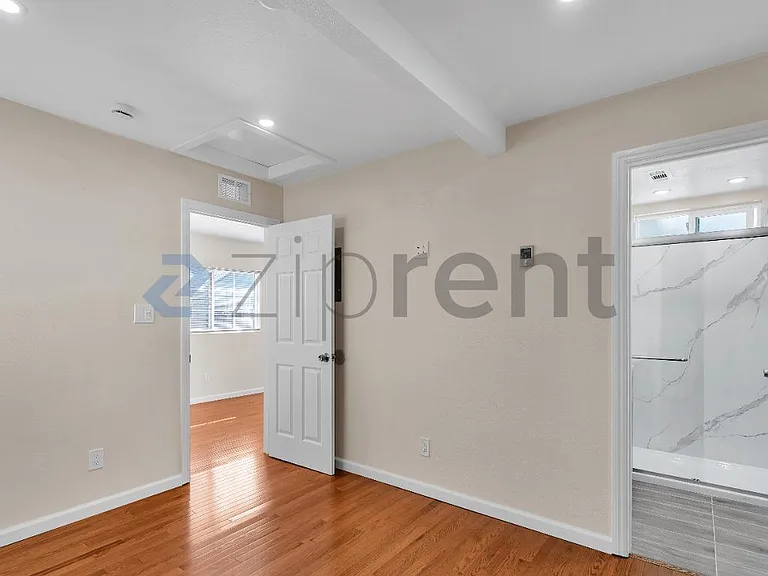 4027 Fullington St — Photo 14