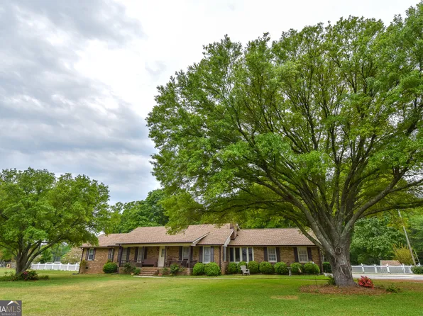 162 Skyview Dr, Griffin, GA 30224