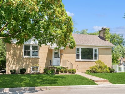 3217 Grant St, Evanston, IL, 60201