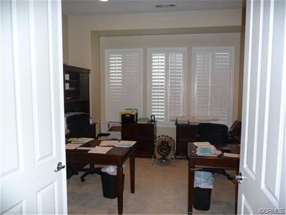 4th image of 359 Cheshire Ln