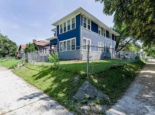 2700 Irving Ave N, Minneapolis, MN 55411