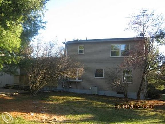 2nd image of 2507 Lone Oak Dr