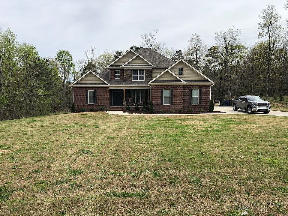 1st image of 114 Hillsdale Dr