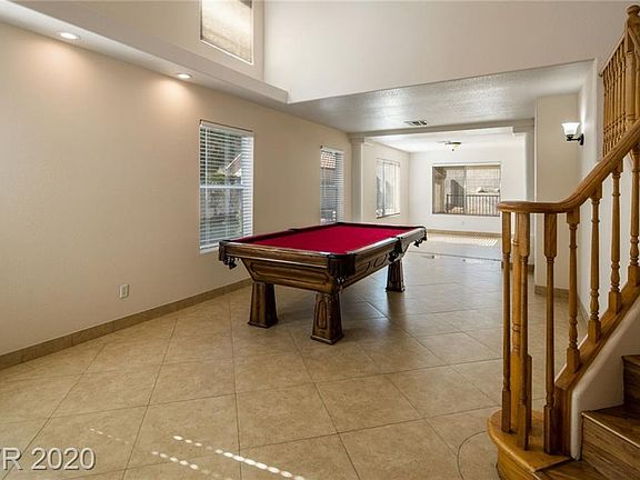 4th image of 1001 Redlands Cir