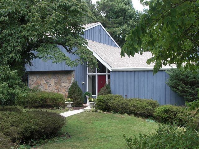 1st image of 3240 Stoney Acres Dr NW