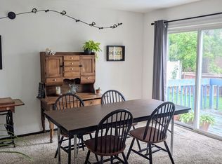 2421 Amherst Rd #1, Middleton, WI 53562