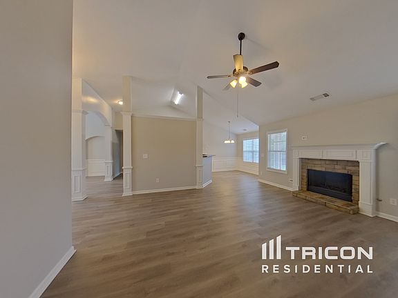 4th image of 4104 Granite Falls Ln