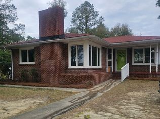 2 Madison Ave, Hamlet, NC 28345