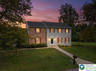 4880 Mar St, Coopersburg, PA 18036