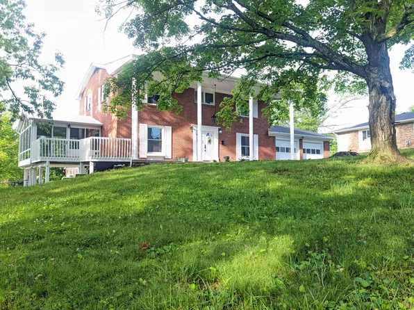 115 Fairway Dr, Cynthiana, KY 41031