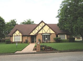 1500 Kelving Way, Wharton, TX 77488