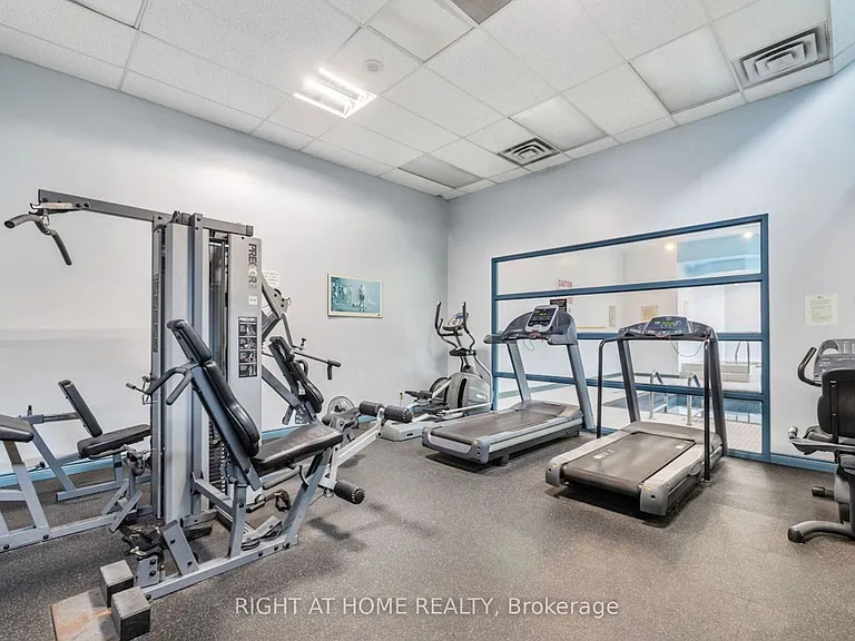 90 Dale Ave #803 — Photo 24