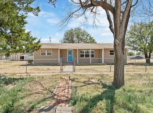 401 E 7th St, Claude, TX 79019
