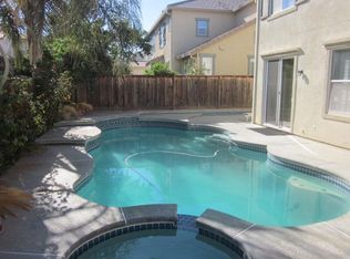 2566 Greystone Dr, Tracy, CA 95377
