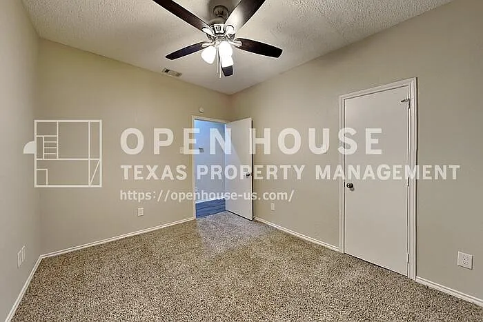 7217 Alissa Dr — Photo 10