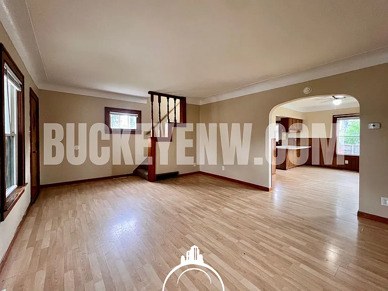 1233 Halstead St — Photo 3