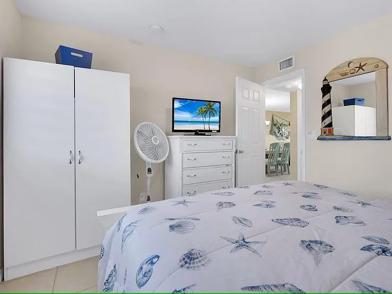 10102 S Ocean Dr #107 — Photo 49