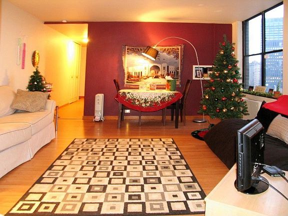 Living Dining Area