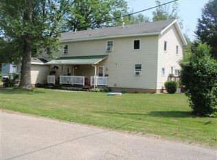 211 Lincoln Ave, Bangor, MI