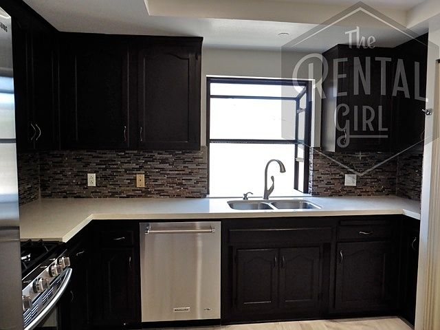 1st image of 11274 Morrison St APT 5