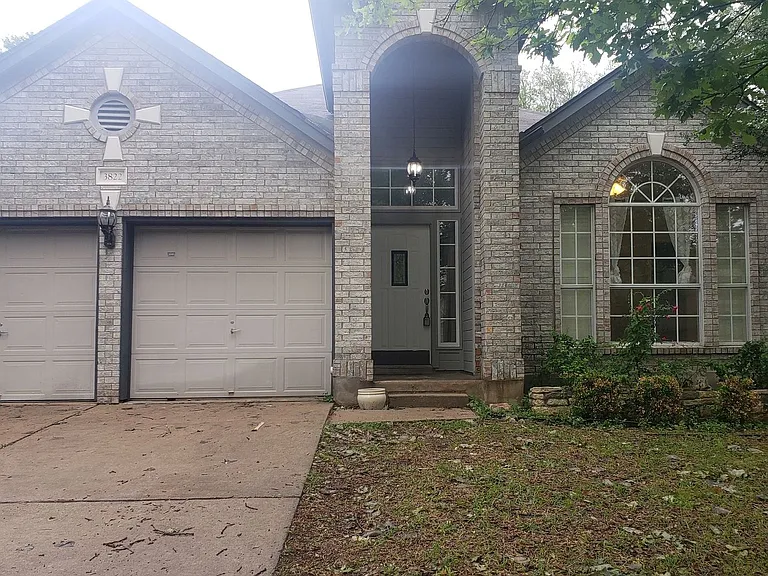 3822 Newland Dr — Photo 1