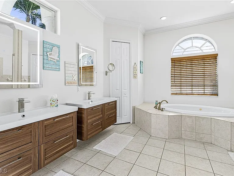 3724 Surfside Blvd — Photo 12