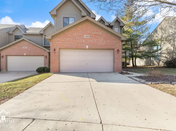 2009 Jeffrey Ln #2009, Elgin, IL 60123
