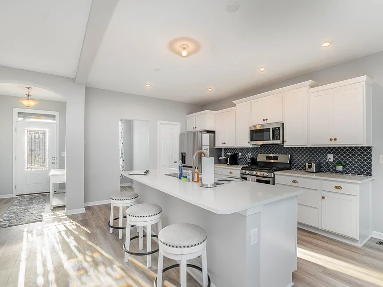 6965 Quellin Blvd — Photo 8