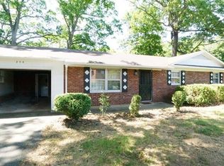 208 Rowal St SE, Conover, NC 28613