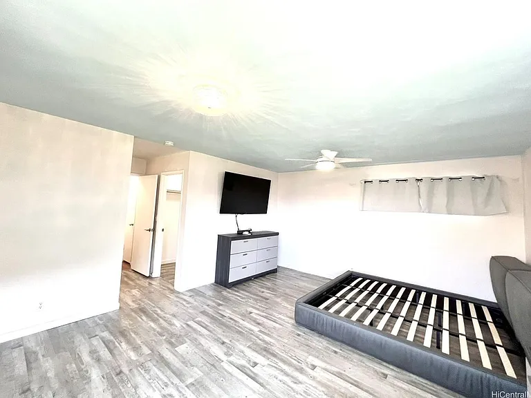 99-785 Holoai St — Photo 10